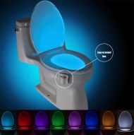 Lumină de toaletă LED color cu senzor de mișcare - 8 culori