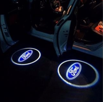 Proiector LED cu logoul mărcii auto - 2 buc (Ford)
