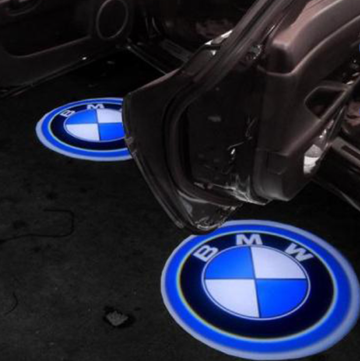 Proiector LED cu logoul mărcii auto - 2 buc (BMW)
